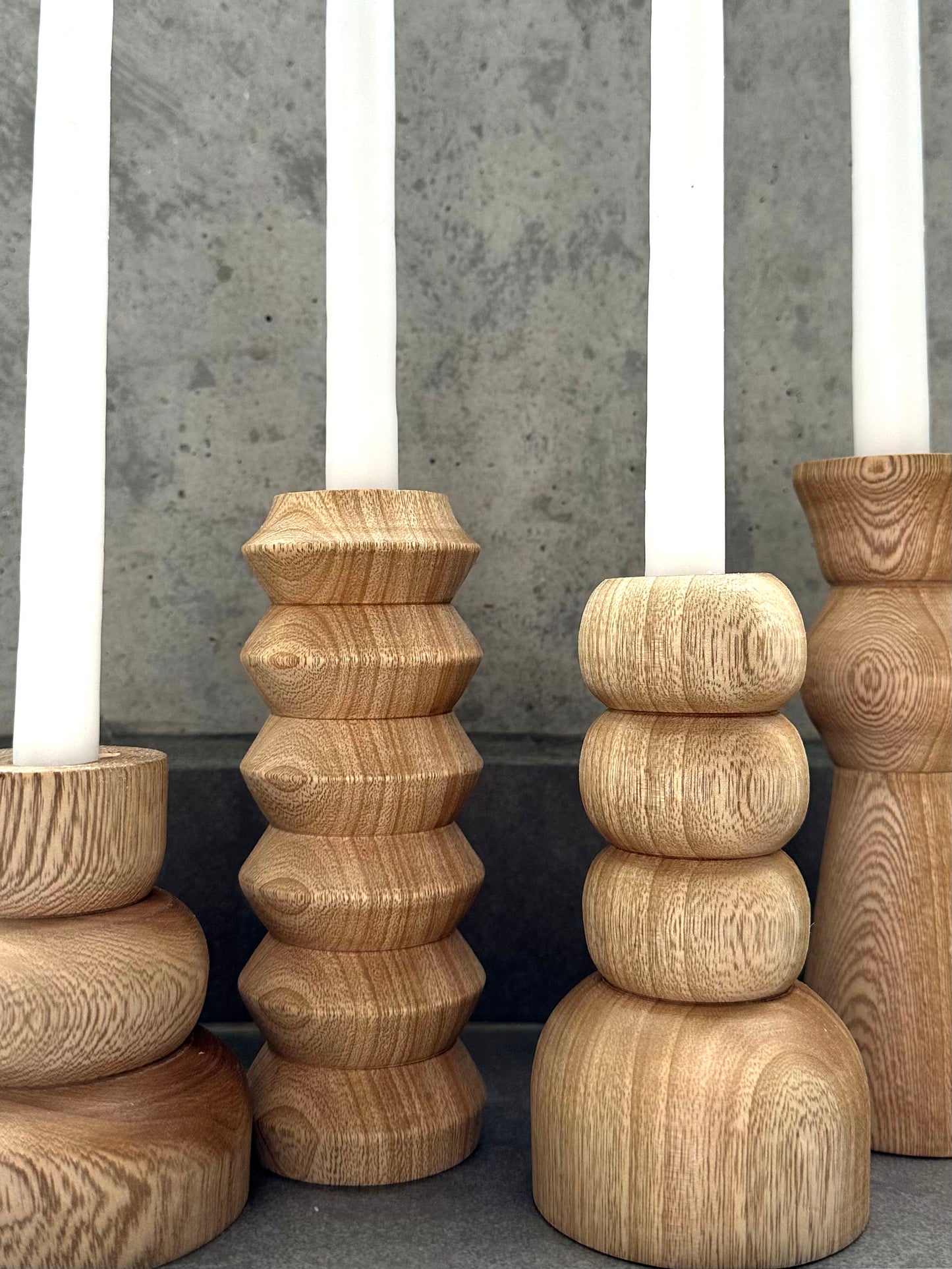 Candelabros torneados